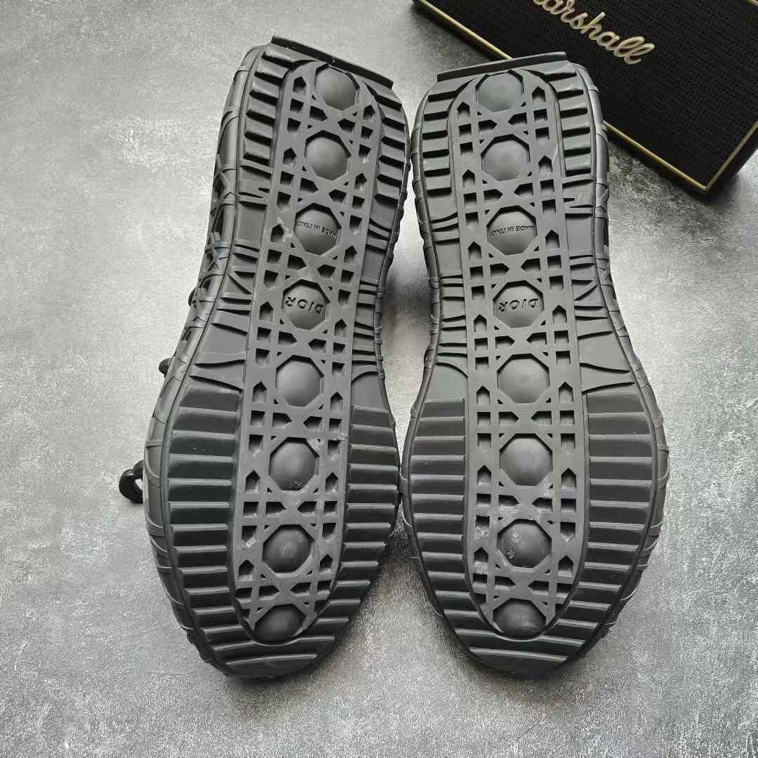 Balenciaga Balenciaga Gold Sandals 41 Men Size US 8.5 / EU 41-42 - 7 Thumbnail