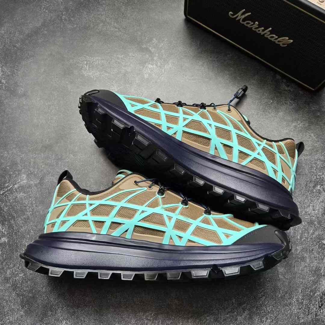 Balenciaga Balenciaga Blue Lowtop Sneakers 31 Men Size US 5 / EU 37 - 9 Thumbnail
