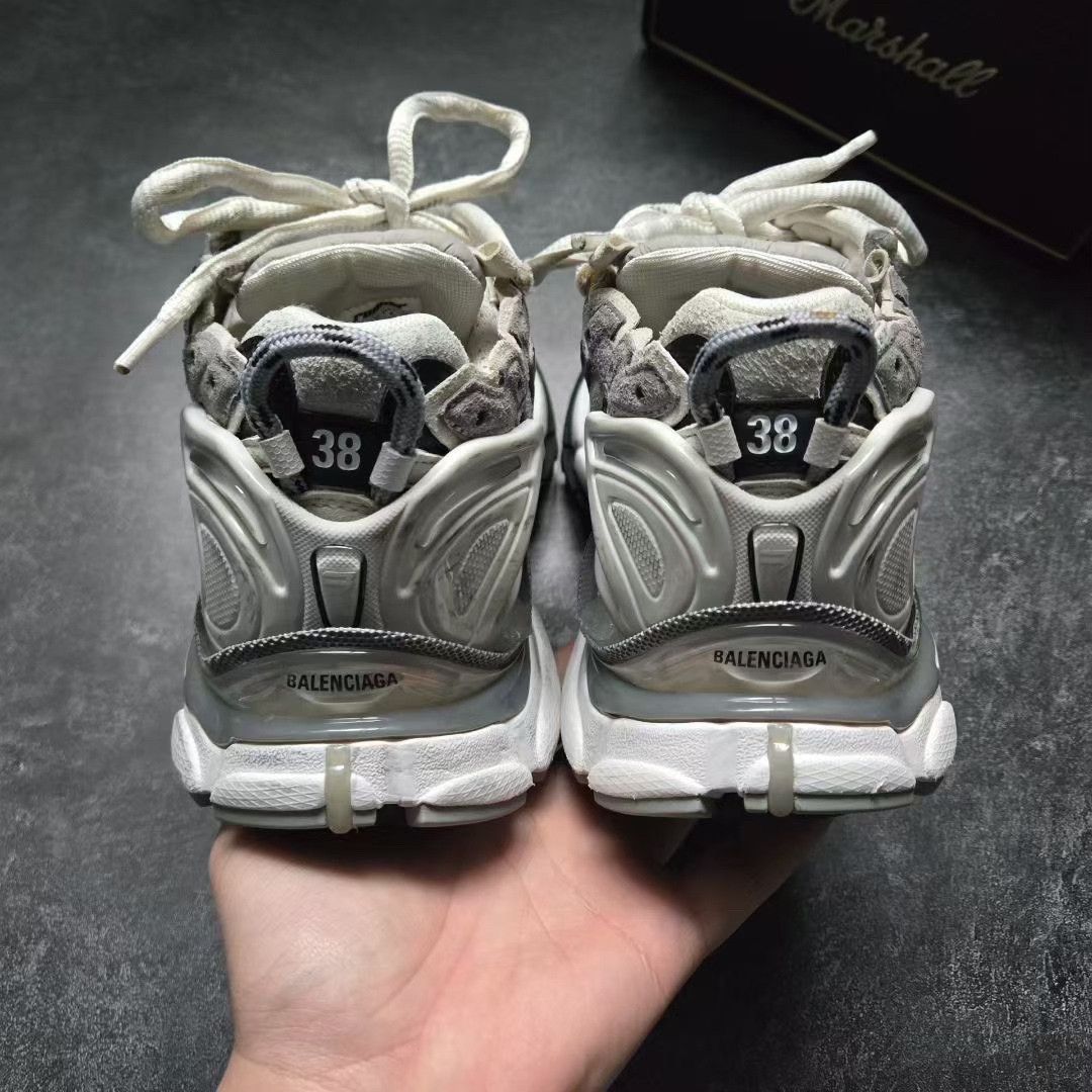 Balenciaga Balenciaga Running Black Lowtop Sneakers 38 Women Size US 7.5 / IT 37.5 - 3 Thumbnail