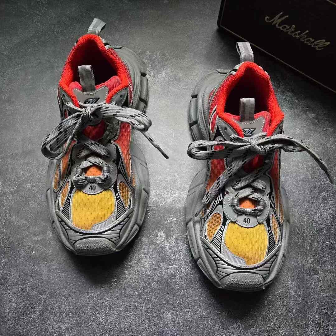 Balenciaga Balenciaga Tie-Dye Gradient Gray Lowtop Sneakers XXXL Men Size US 10 / EU 43 - 2 Thumbnail