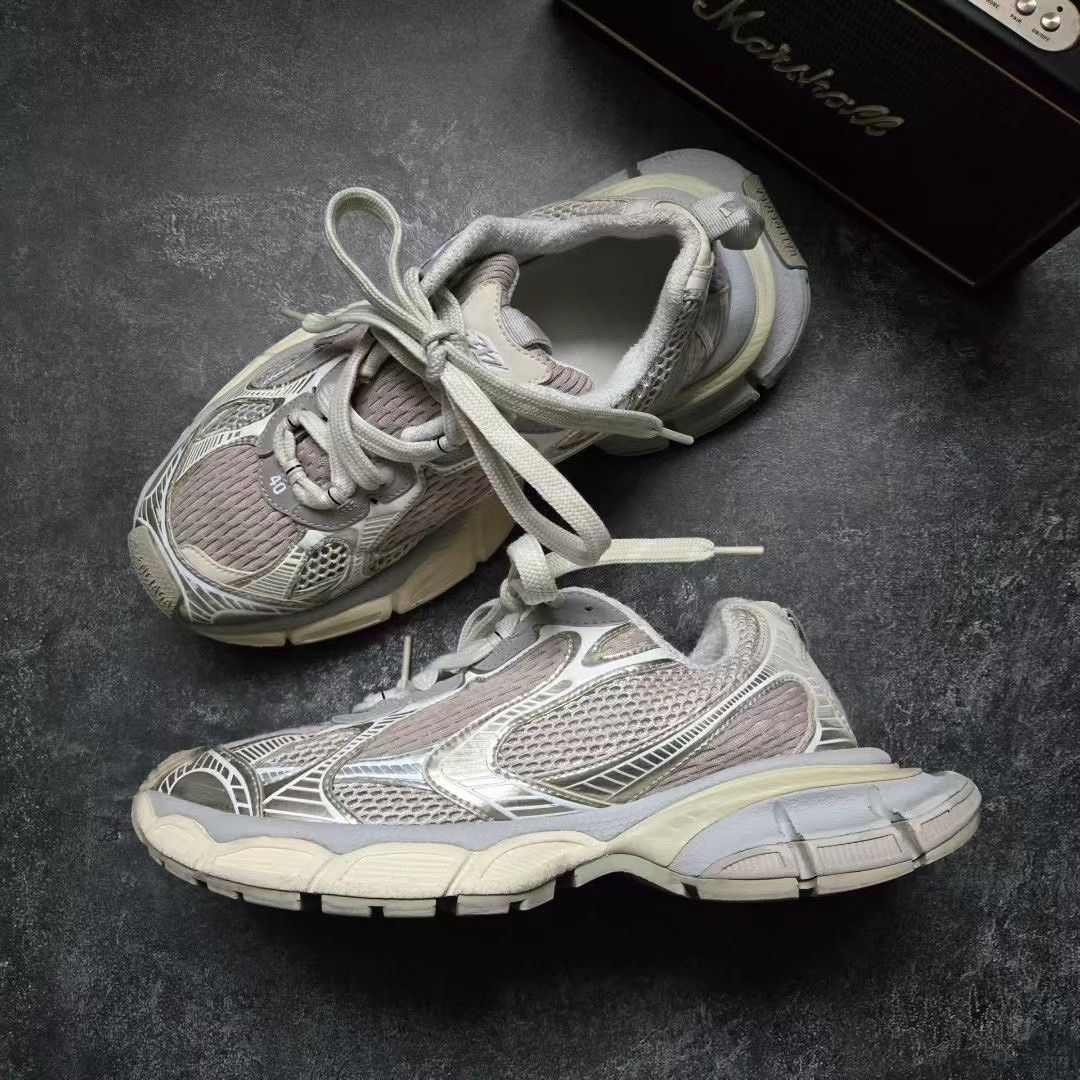 Balenciaga Balenciaga Beige Lowtop Sneakers XXXL Men Size US 10 / EU 43 - 4 Thumbnail