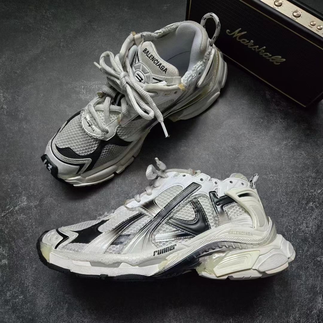 Balenciaga Balenciaga Running Black Lowtop Sneakers 43 Men Size US 10 / EU 43 - 4 Thumbnail
