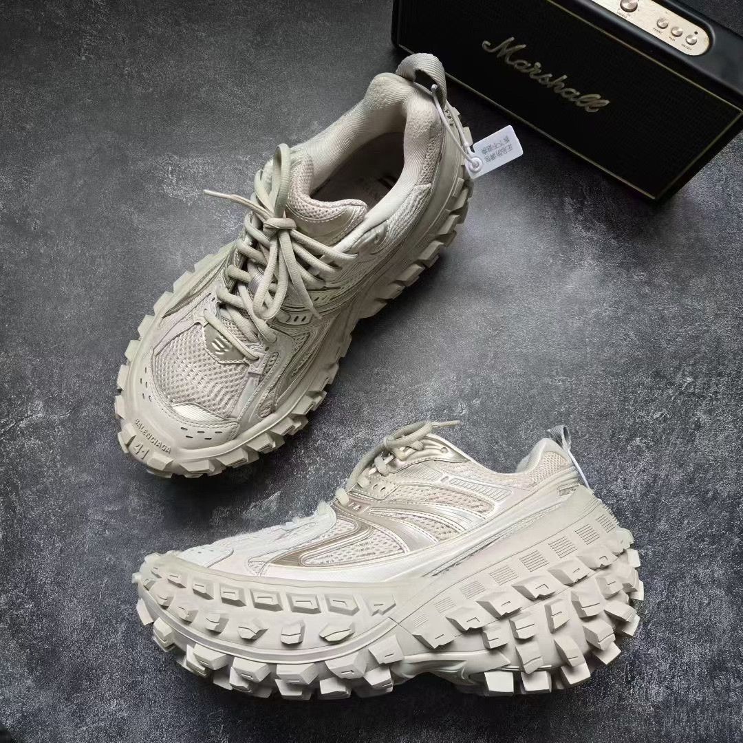 Balenciaga Balenciaga Brown Lowtop Sneakers 41 Men Size US 8.5 / EU 41-42 - 4 Thumbnail