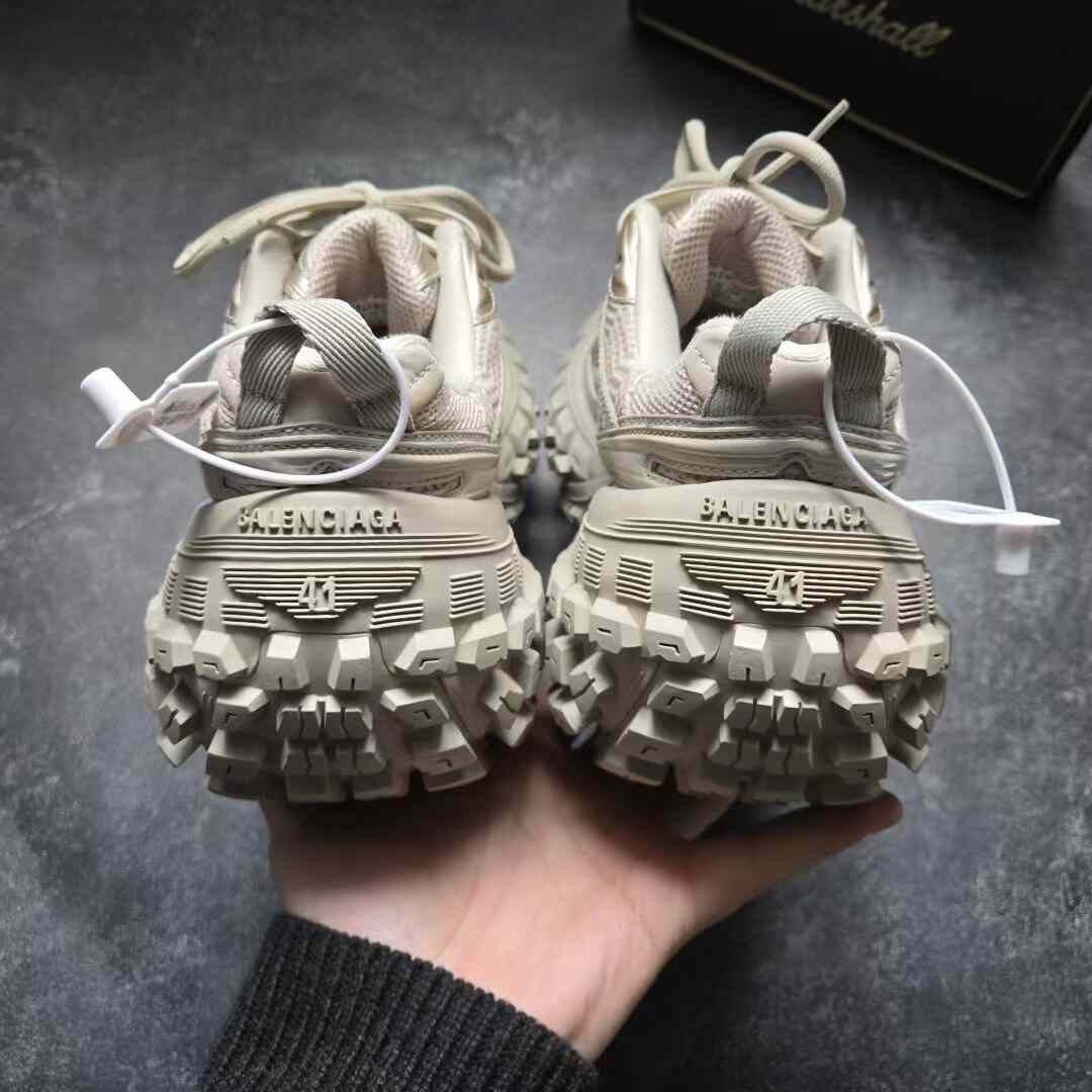 Balenciaga Balenciaga Brown Lowtop Sneakers 41 Men Size US 8.5 / EU 41-42 - 3 Thumbnail