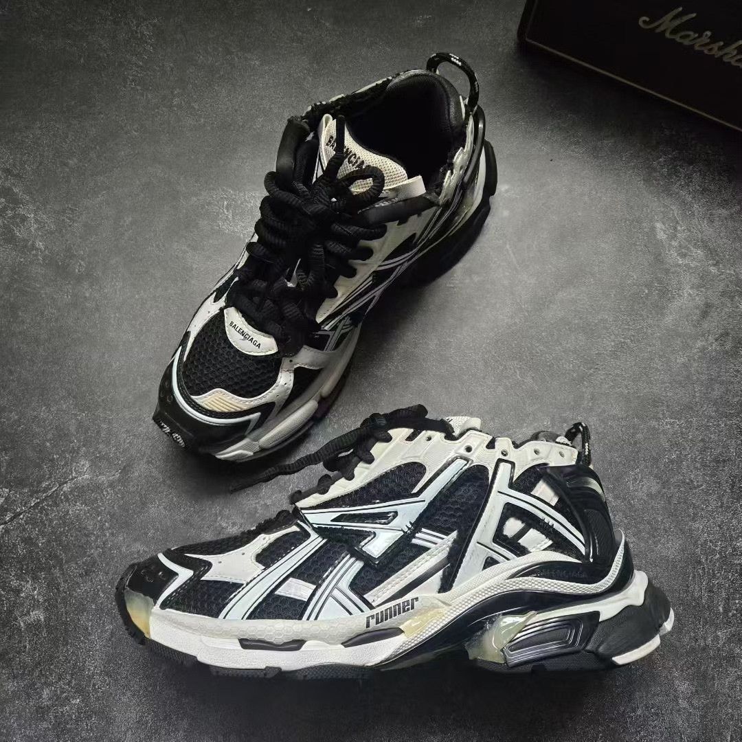 Balenciaga Balenciaga Running Black Lowtop Sneakers 39 Men Size US 6.5 / EU 39-40 - 4 Thumbnail