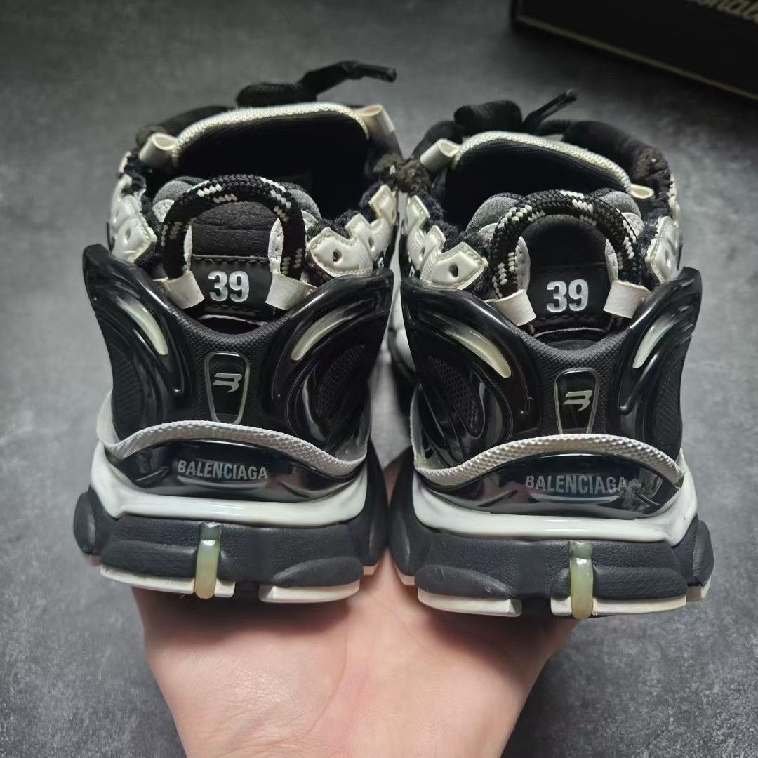 Balenciaga Balenciaga Running Black Lowtop Sneakers 39 Men Size US 6.5 / EU 39-40 - 3 Thumbnail