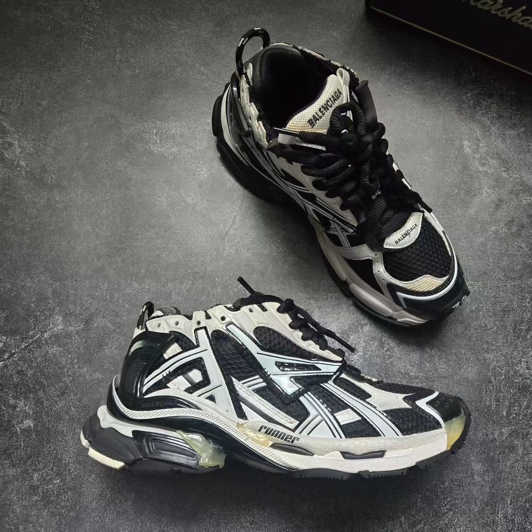 Balenciaga Balenciaga Running Black Lowtop Sneakers 39 Men Size US 6.5 / EU 39-40 - 6 Thumbnail
