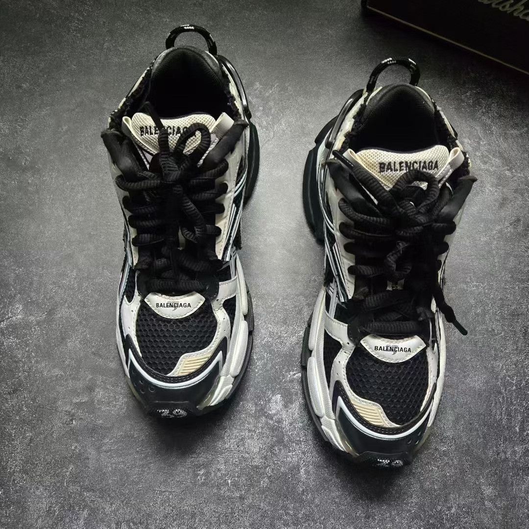 Balenciaga Balenciaga Running Black Lowtop Sneakers 39 Men Size US 6.5 / EU 39-40 - 2 Thumbnail