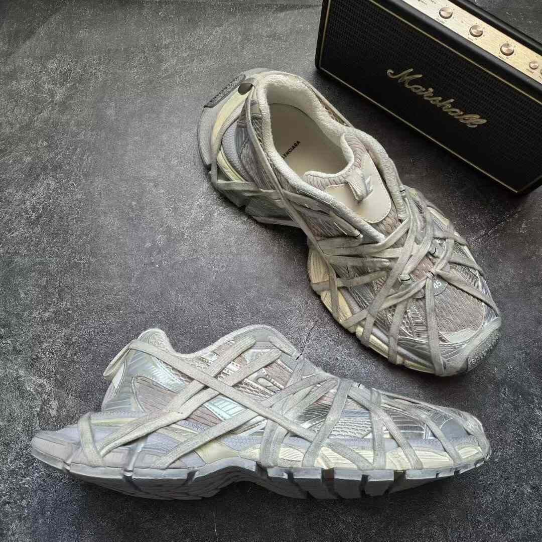 Balenciaga Balenciaga Beige Lowtop Sneakers XXXL Men Size US 10 / EU 43 - 6 Thumbnail