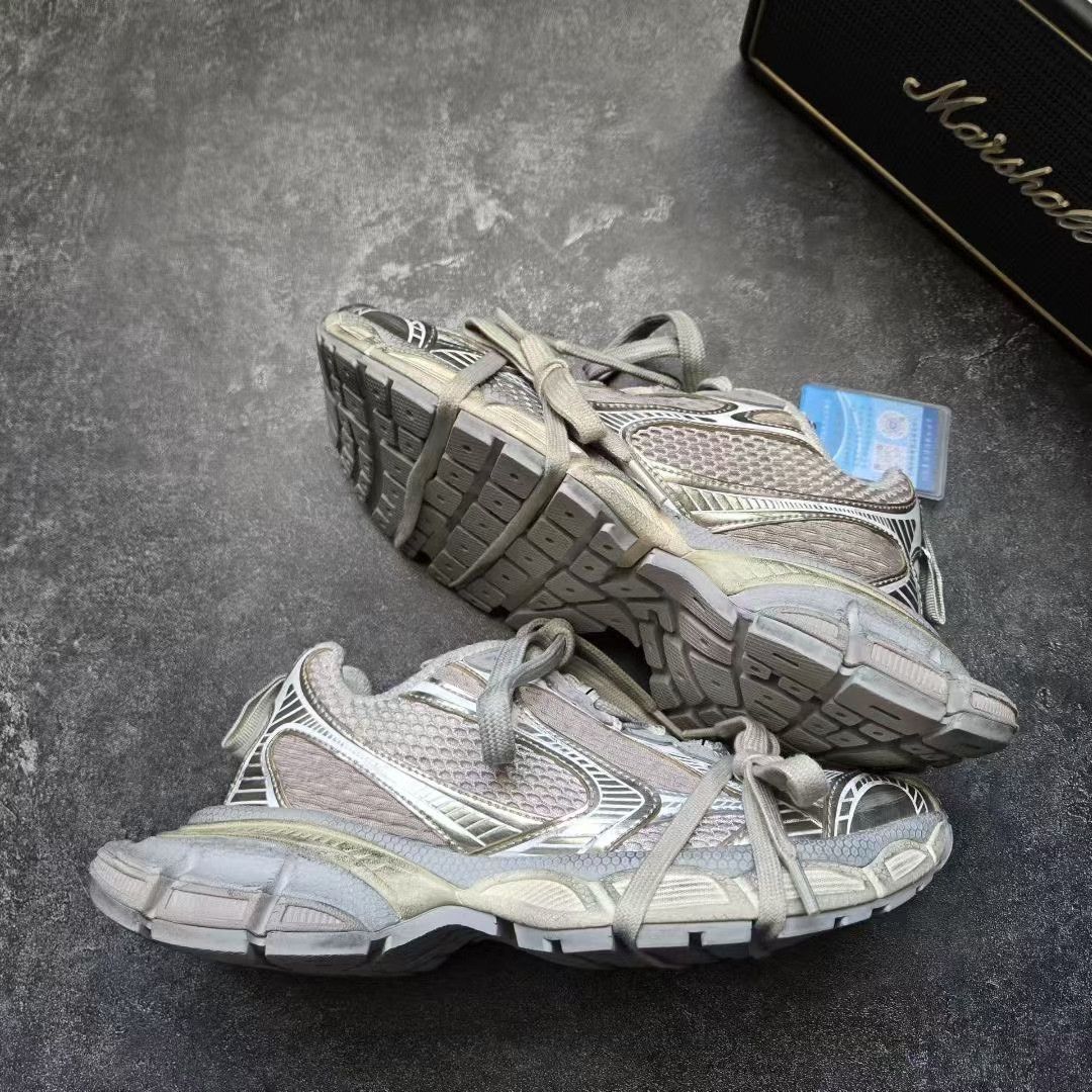 Balenciaga Balenciaga Beige Lowtop Sneakers XXXL Women Size US 8 / IT 38 - 8 Thumbnail