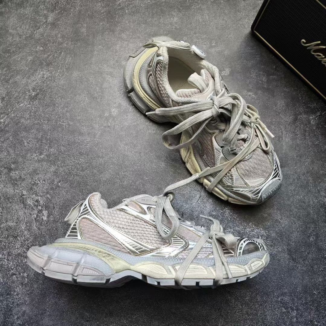 Balenciaga Balenciaga Beige Lowtop Sneakers XXXL Women Size US 8 / IT 38 - 6 Thumbnail