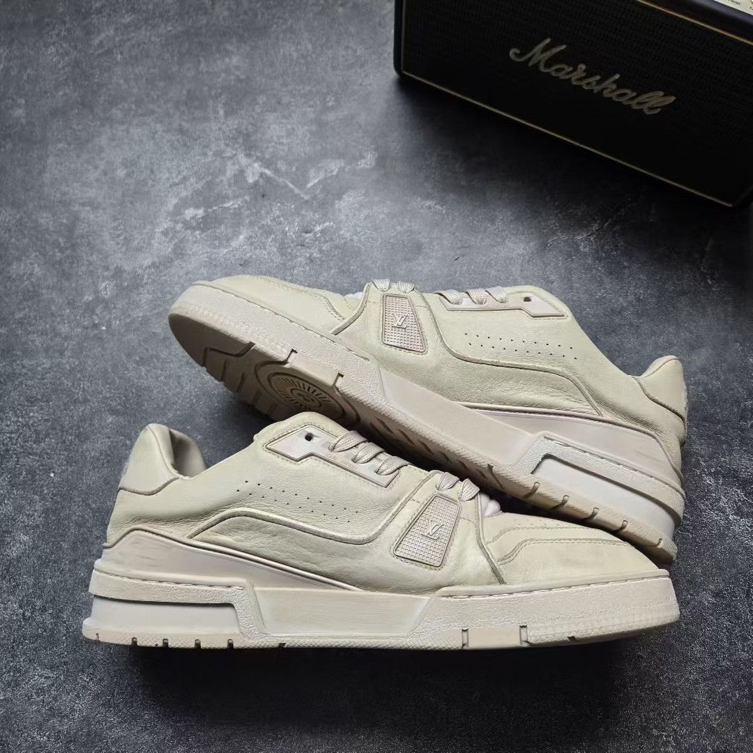Louis Vuitton Louis Vuitton Training White Lowtop Sneakers 41 Men Size US 8.5 / EU 41-42 - 9 Thumbnail