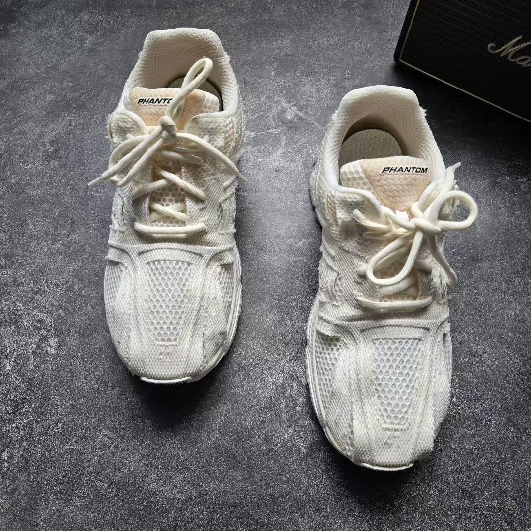 Balenciaga Balenciaga Distressed White Lowtop Sneakers 41 Men Size US 8.5 / EU 41-42 - 2 Thumbnail