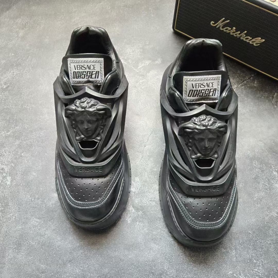 Versace Versace Black Lowtop Sneakers 45 Men Size US 11.5 / EU 44-45 - 2 Thumbnail