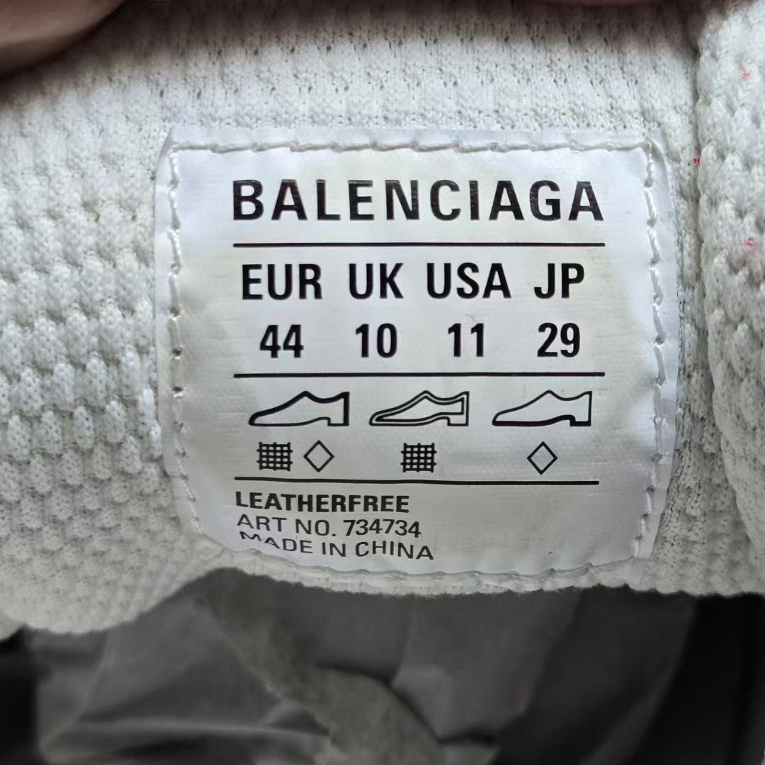 Balenciaga Balenciaga Beige Lowtop Sneakers XXXL Men Size US 10 / EU 43 - 5 Thumbnail