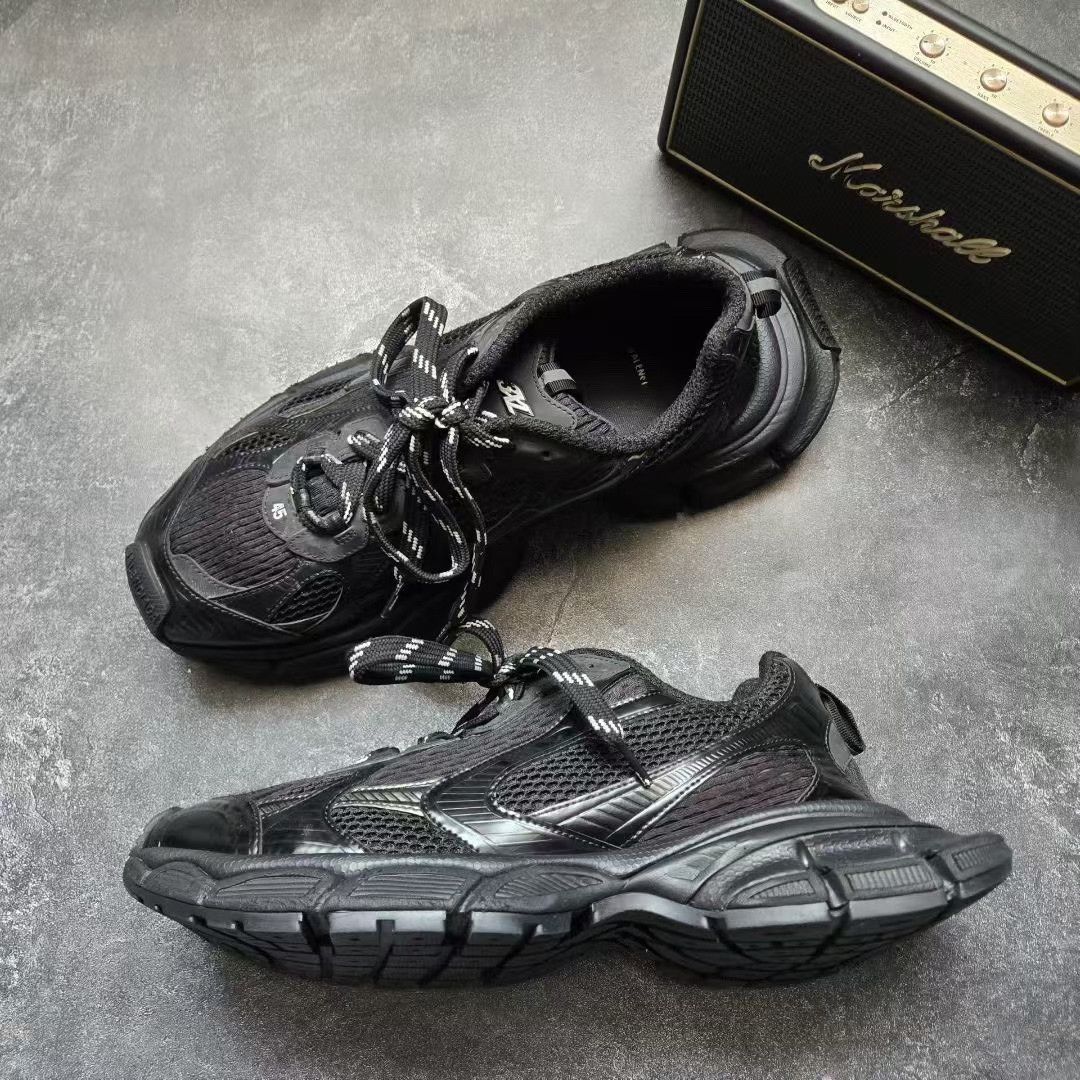 Balenciaga Balenciaga Black Lowtop Sneakers XXXL Men Size US 10 / EU 43 - 4 Thumbnail