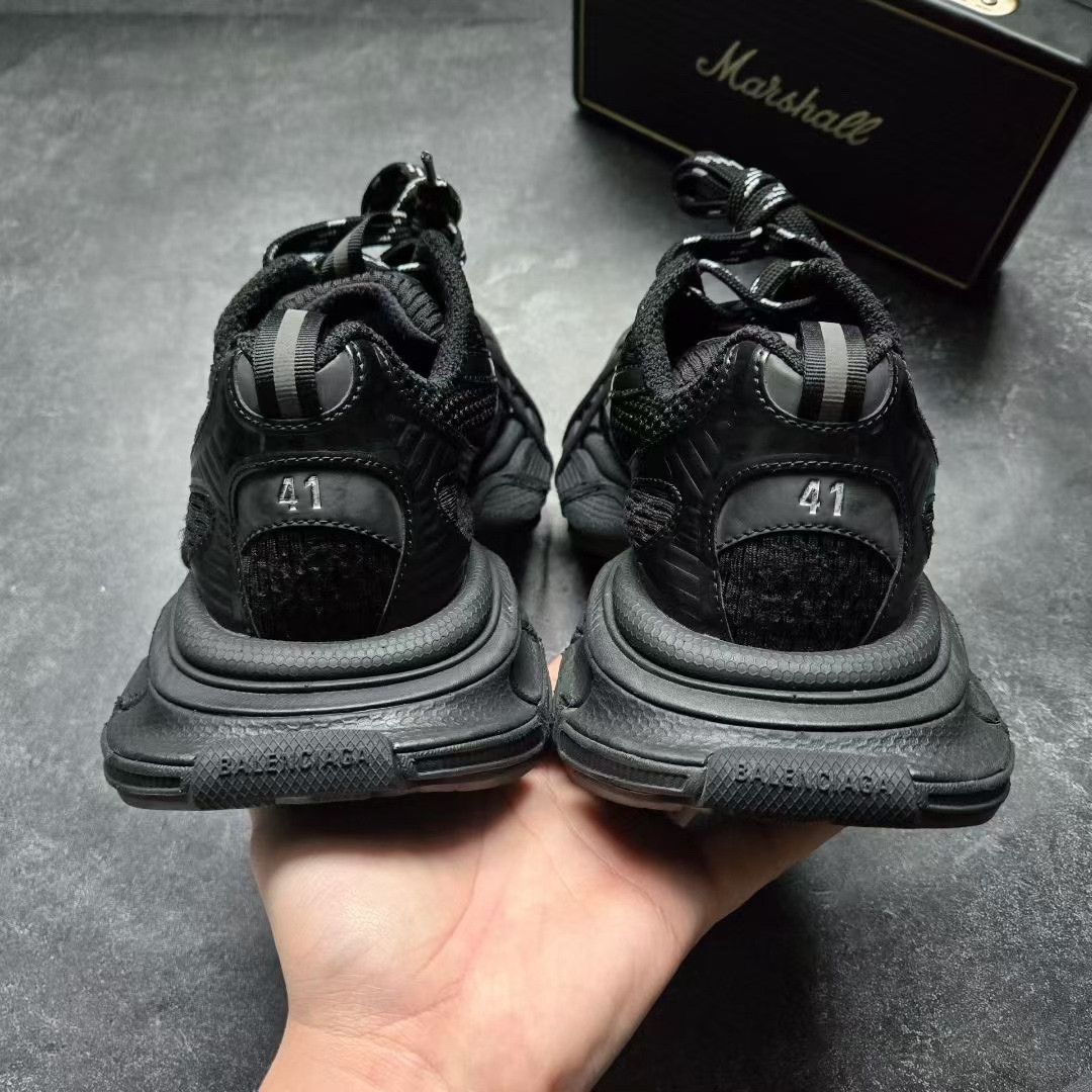 Balenciaga Balenciaga Black Lowtop Sneakers XXXL Men Size US 10 / EU 43 - 3 Thumbnail
