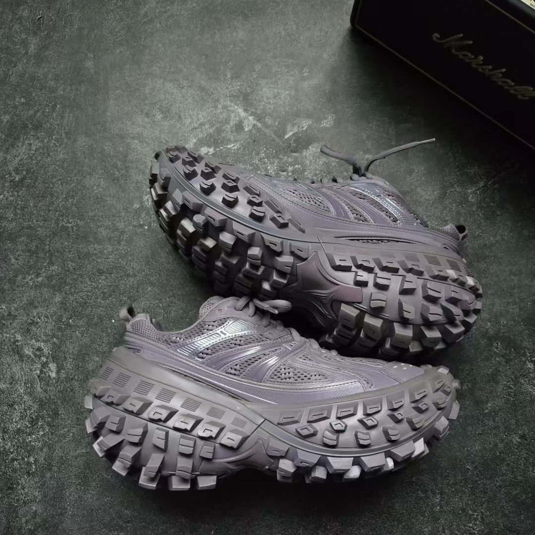 Balenciaga Balenciaga Purple Lowtop Sneakers 39 Men Size US 6.5 / EU 39-40 - 7 Thumbnail
