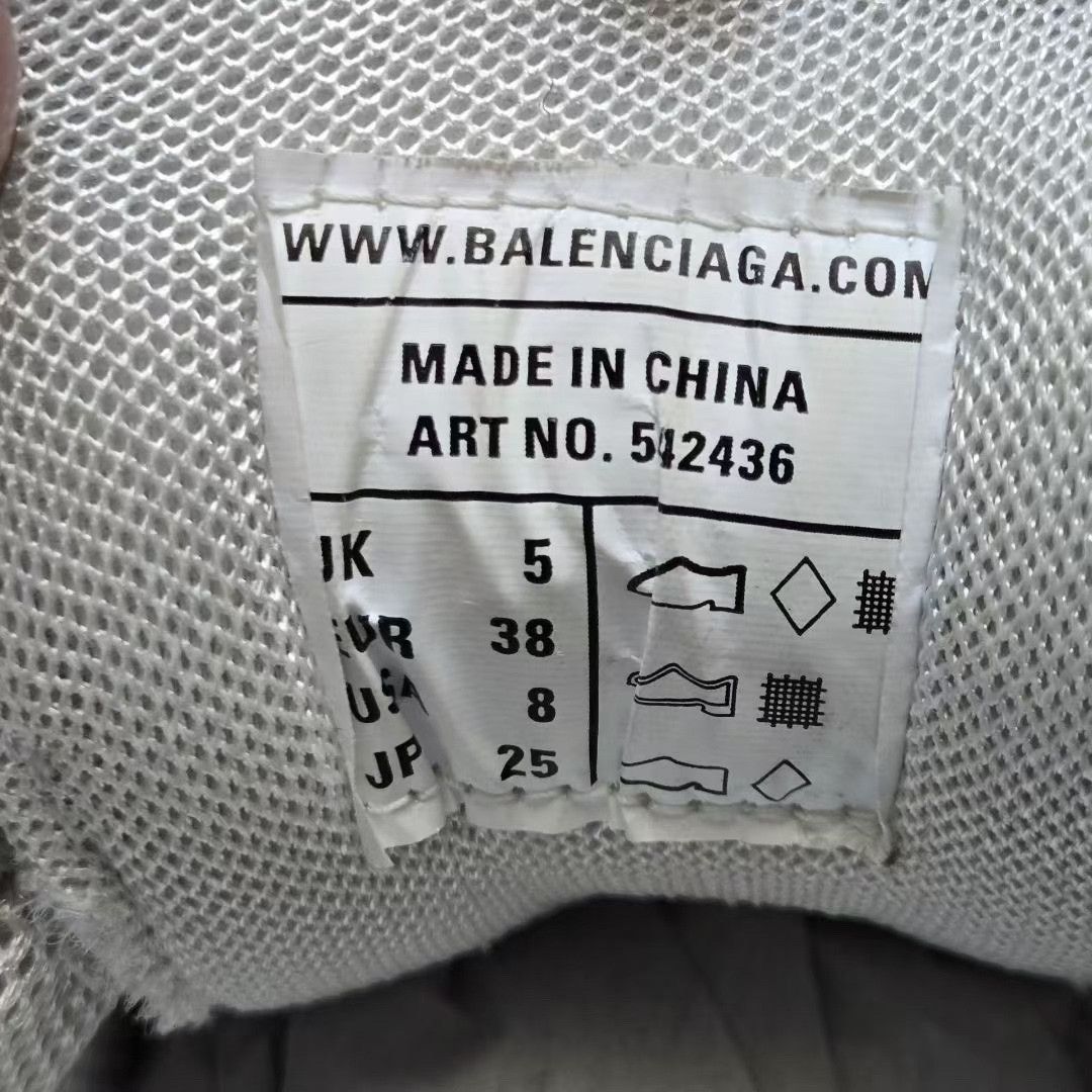 Balenciaga Balenciaga White Lowtop Sneakers 38 Women Size US 7.5 / IT 37.5 - 5 Thumbnail