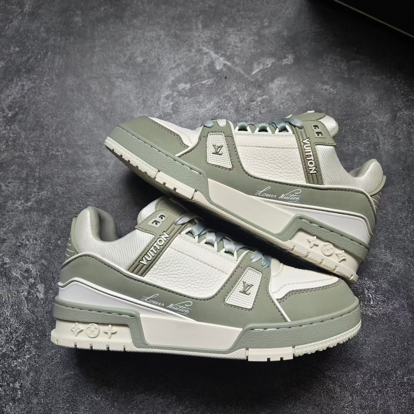 Louis Vuitton Louis Vuitton Training Green Lowtop Sneakers 37 Women Size US 6.5 / IT 36.5 - 8 Thumbnail