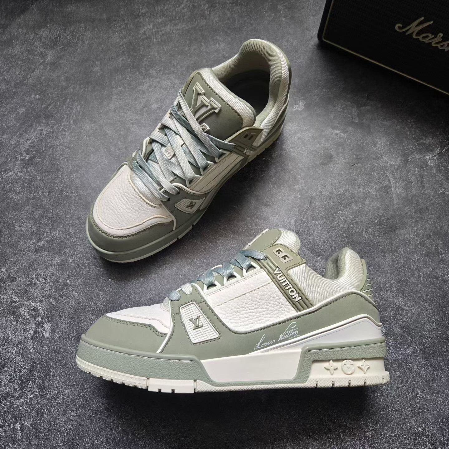 Louis Vuitton Louis Vuitton Training Green Lowtop Sneakers 37 Women Size US 6.5 / IT 36.5 - 4 Thumbnail