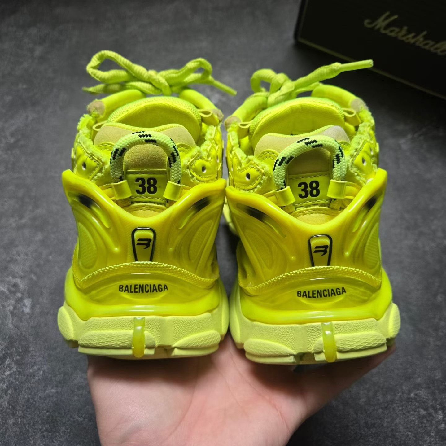 Balenciaga Balenciaga Running Yellow Lowtop Sneakers 38 Women Size US 7.5 / IT 37.5 - 3 Thumbnail