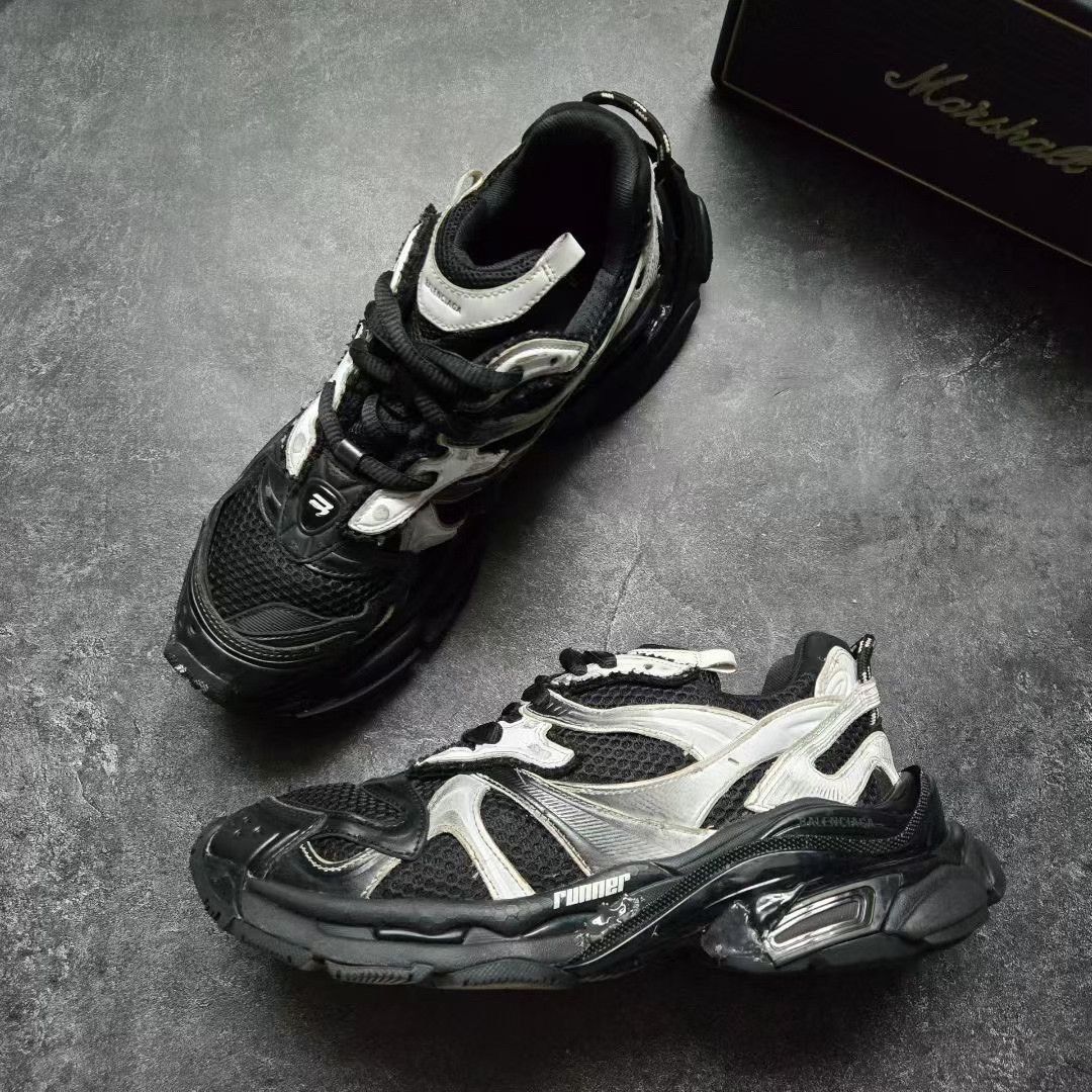 Balenciaga Balenciaga Running Black Lowtop Sneakers 42 Men Size US 9 / EU 42 - 4 Thumbnail