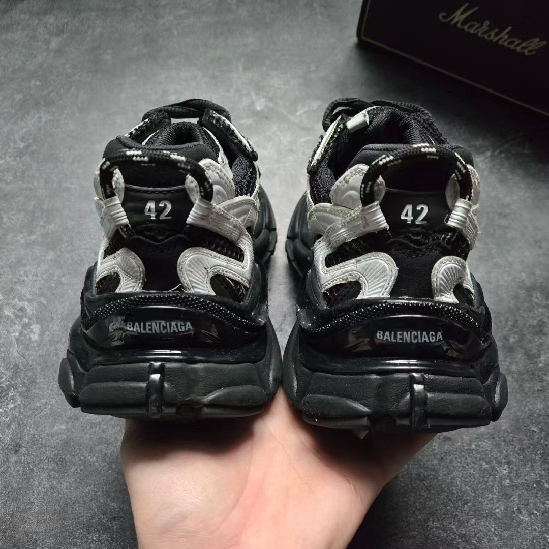 Balenciaga Balenciaga Running Black Lowtop Sneakers 42 Men Size US 9 / EU 42 - 3 Thumbnail