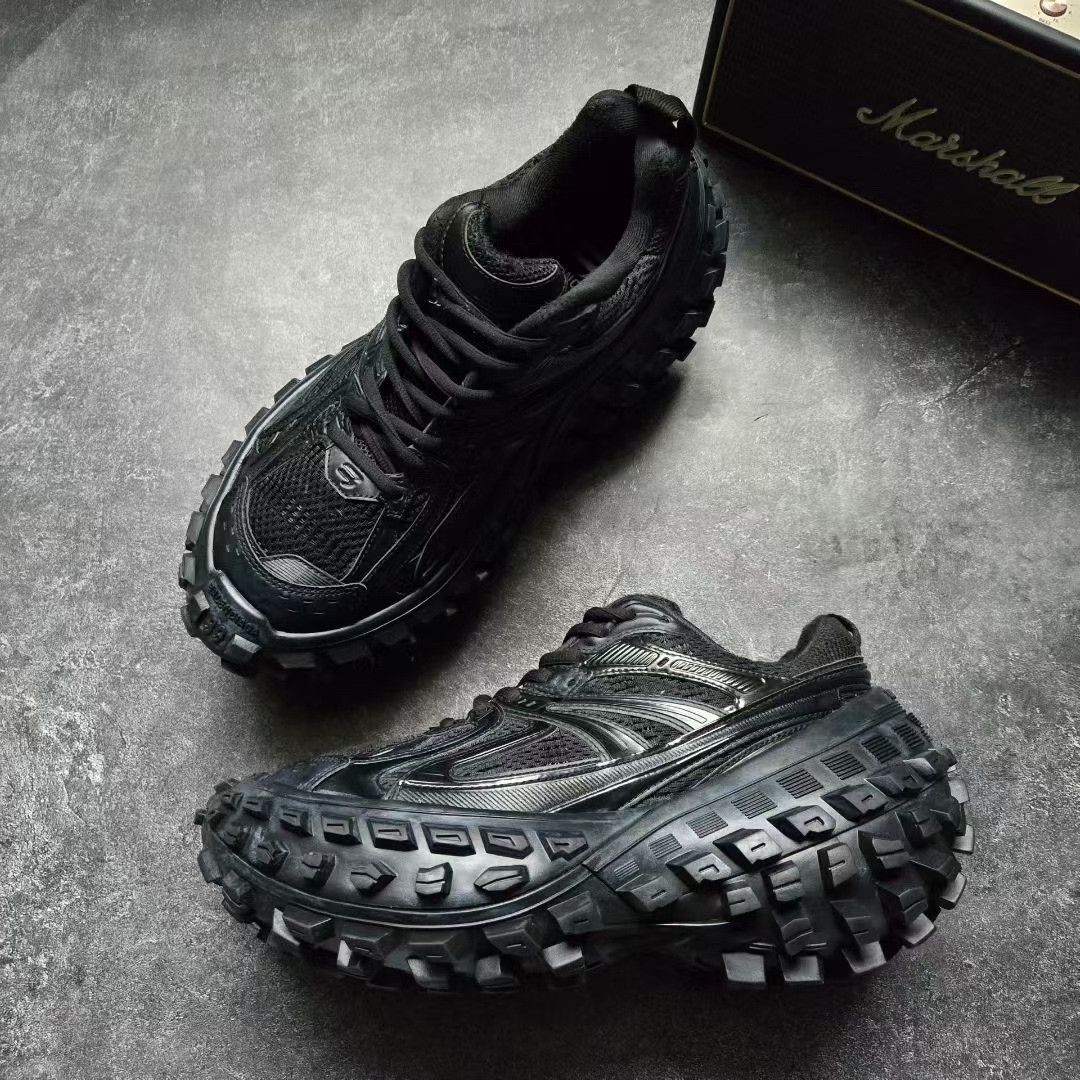Balenciaga Balenciaga Black Lowtop Sneakers 39 Men Size US 6.5 / EU 39-40 - 4 Thumbnail