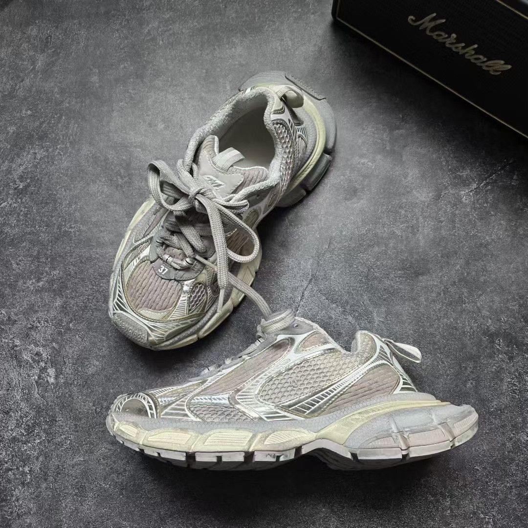 Balenciaga Balenciaga Beige Lowtop Sneakers XXXL Women Size US 8 / IT 38 - 3 Thumbnail