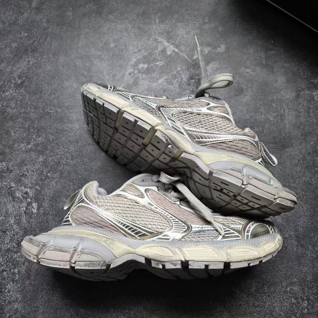 Balenciaga Balenciaga Beige Lowtop Sneakers XXXL Women Size US 8 / IT 38 - 7 Thumbnail