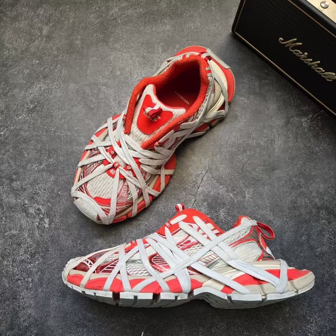 Balenciaga Balenciaga Red Lowtop Sneakers XXXL Men Size US 10 / EU 43 - 4 Thumbnail