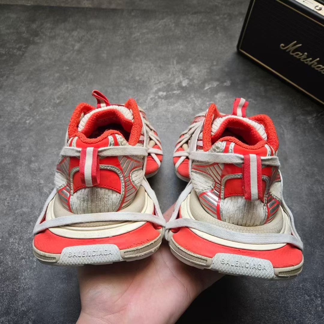 Balenciaga Balenciaga Red Lowtop Sneakers XXXL Men Size US 10 / EU 43 - 3 Thumbnail