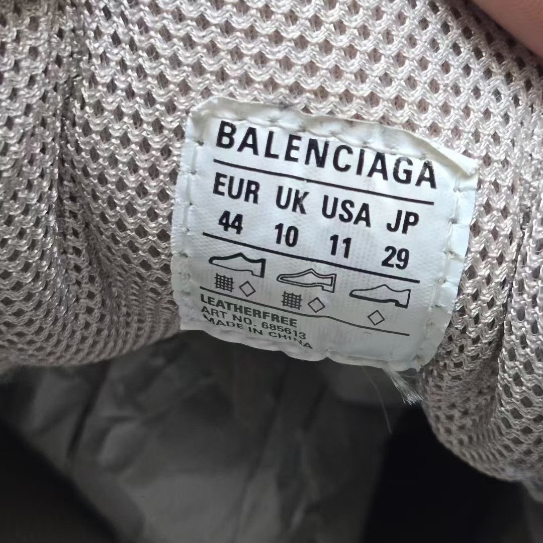 Balenciaga Balenciaga Beige Lowtop Sneakers 44 Men Size US 10.5 / EU 43-44 - 5 Thumbnail