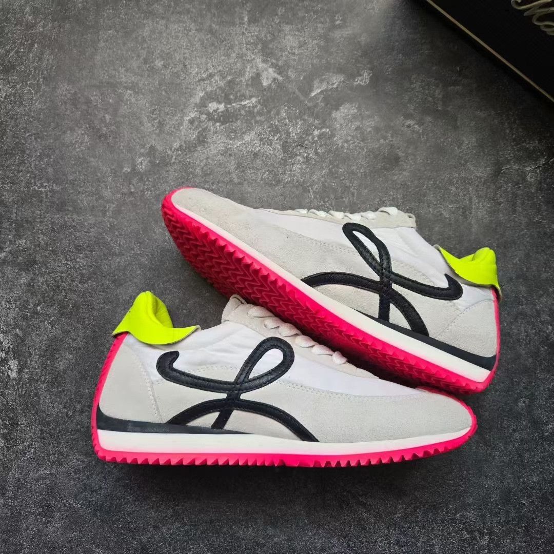 Balenciaga Balenciaga Running Pink Lowtop Sneakers 36 Women Size US 6 / IT 36 - 9 Thumbnail