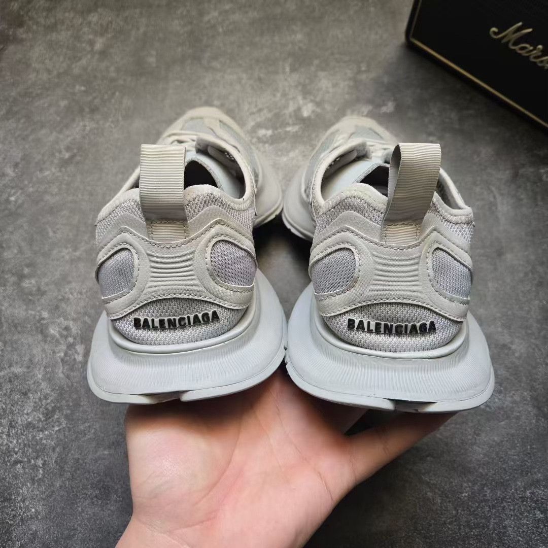 Balenciaga Balenciaga White Lowtop Sneakers 41 Men Size US 8.5 / EU 41-42 - 3 Thumbnail