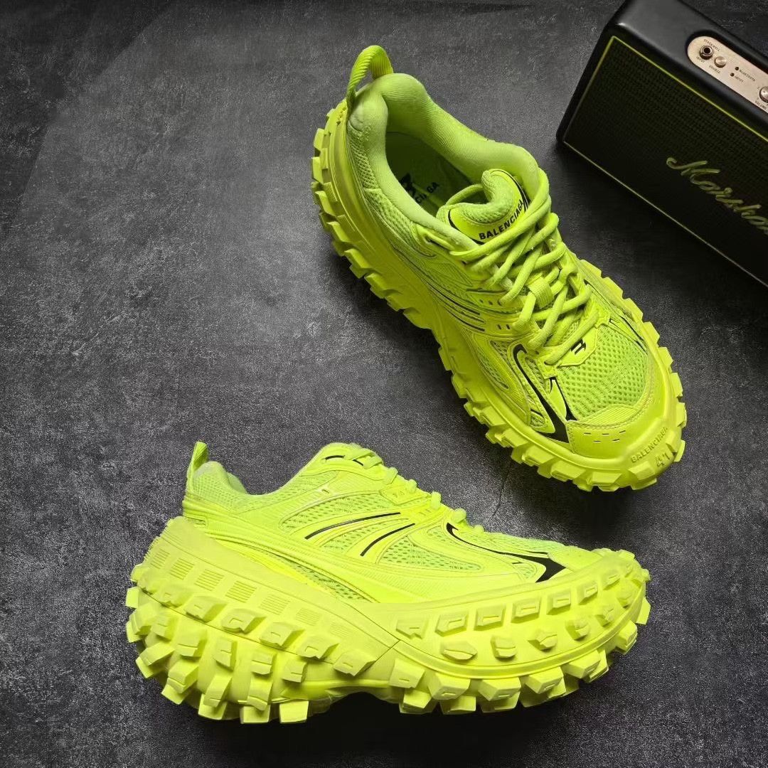 Balenciaga Balenciaga Glow Yellow Lowtop Sneakers 41 Men Size US 8.5 / EU 41-42 - 6 Thumbnail