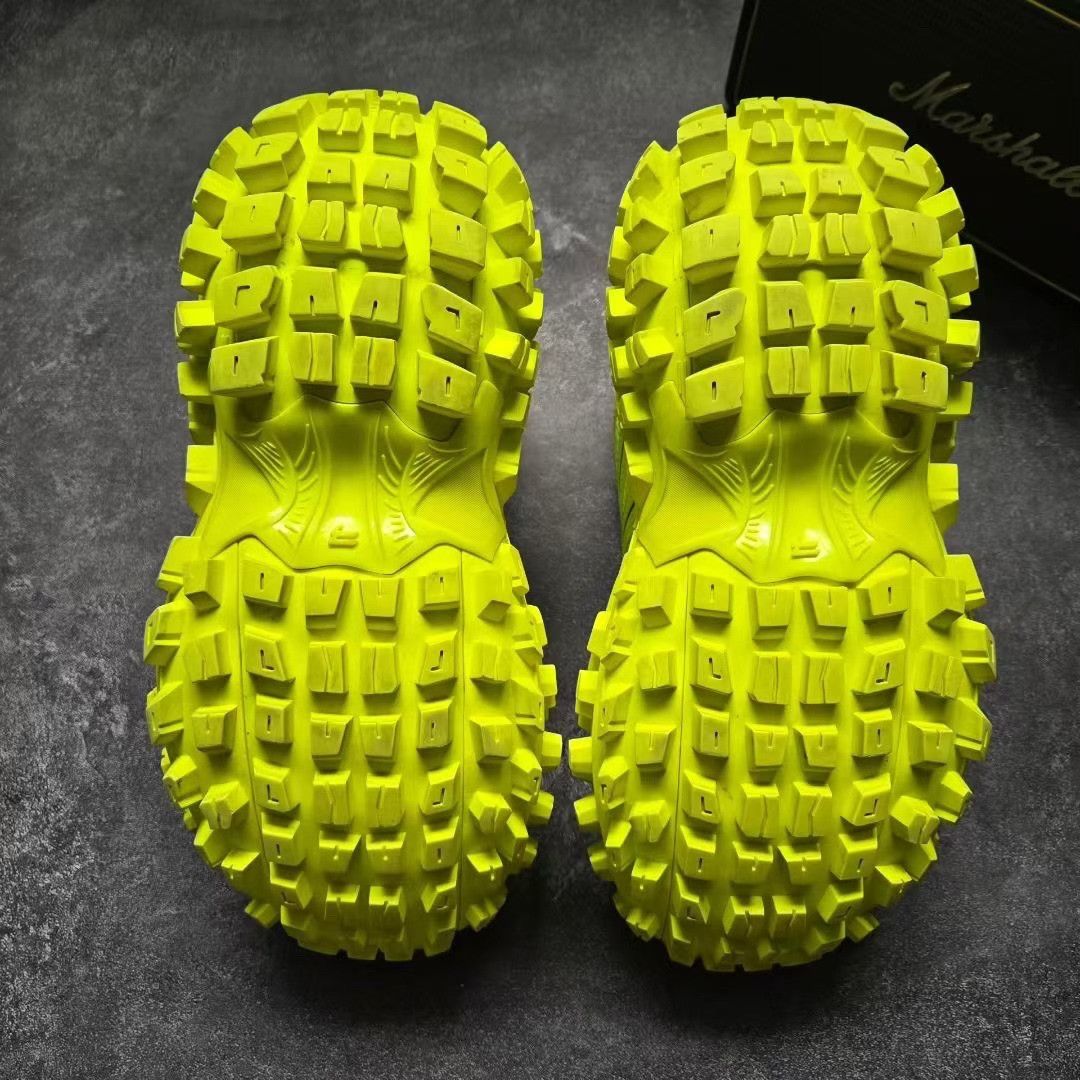 Balenciaga Balenciaga Glow Yellow Lowtop Sneakers 41 Men Size US 8.5 / EU 41-42 - 7 Thumbnail