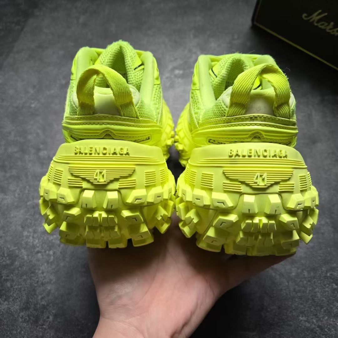 Balenciaga Balenciaga Glow Yellow Lowtop Sneakers 41 Men Size US 8.5 / EU 41-42 - 3 Thumbnail