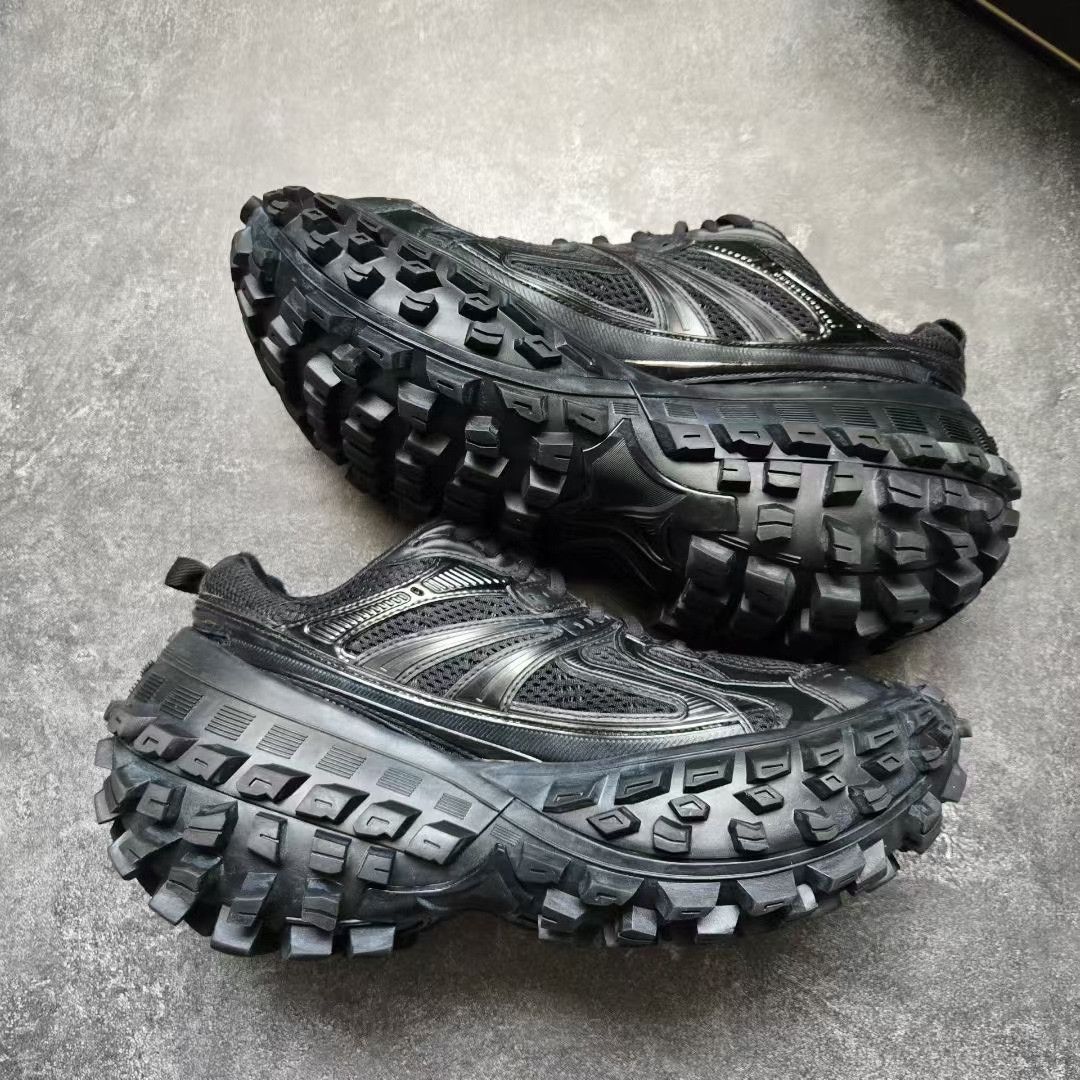 Balenciaga Balenciaga Black Lowtop Sneakers 41 Men Size US 8.5 / EU 41-42 - 8 Thumbnail