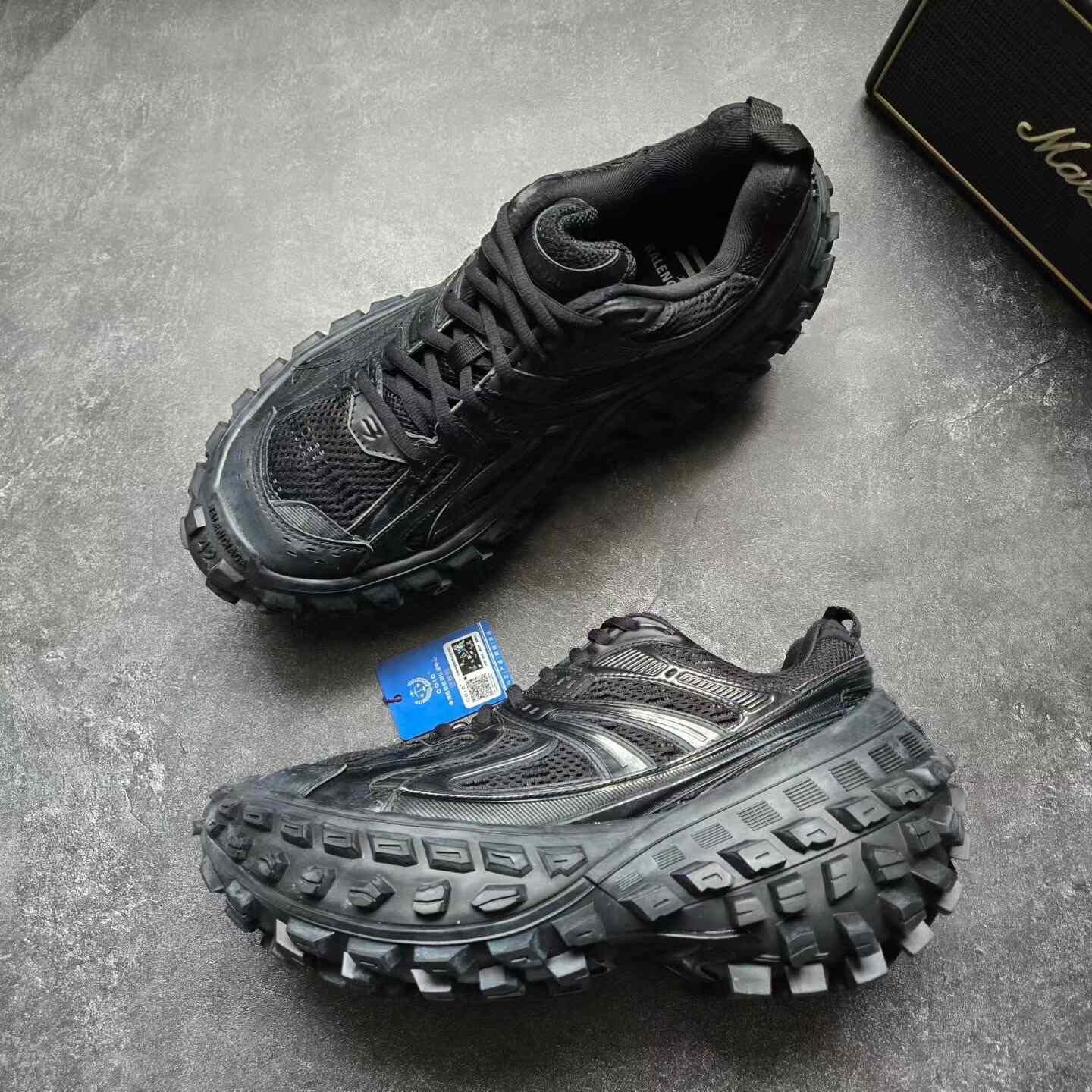 Balenciaga Balenciaga Black Lowtop Sneakers 42 Men Size US 9 / EU 42 - 4 Thumbnail