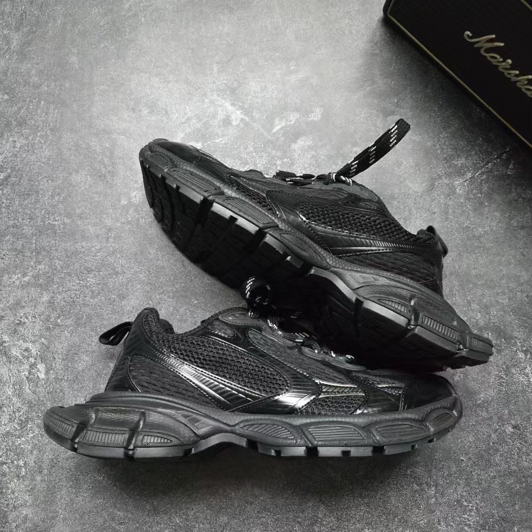 Balenciaga Balenciaga Black Lowtop Sneakers XXXL Men Size US 10 / EU 43 - 8 Thumbnail
