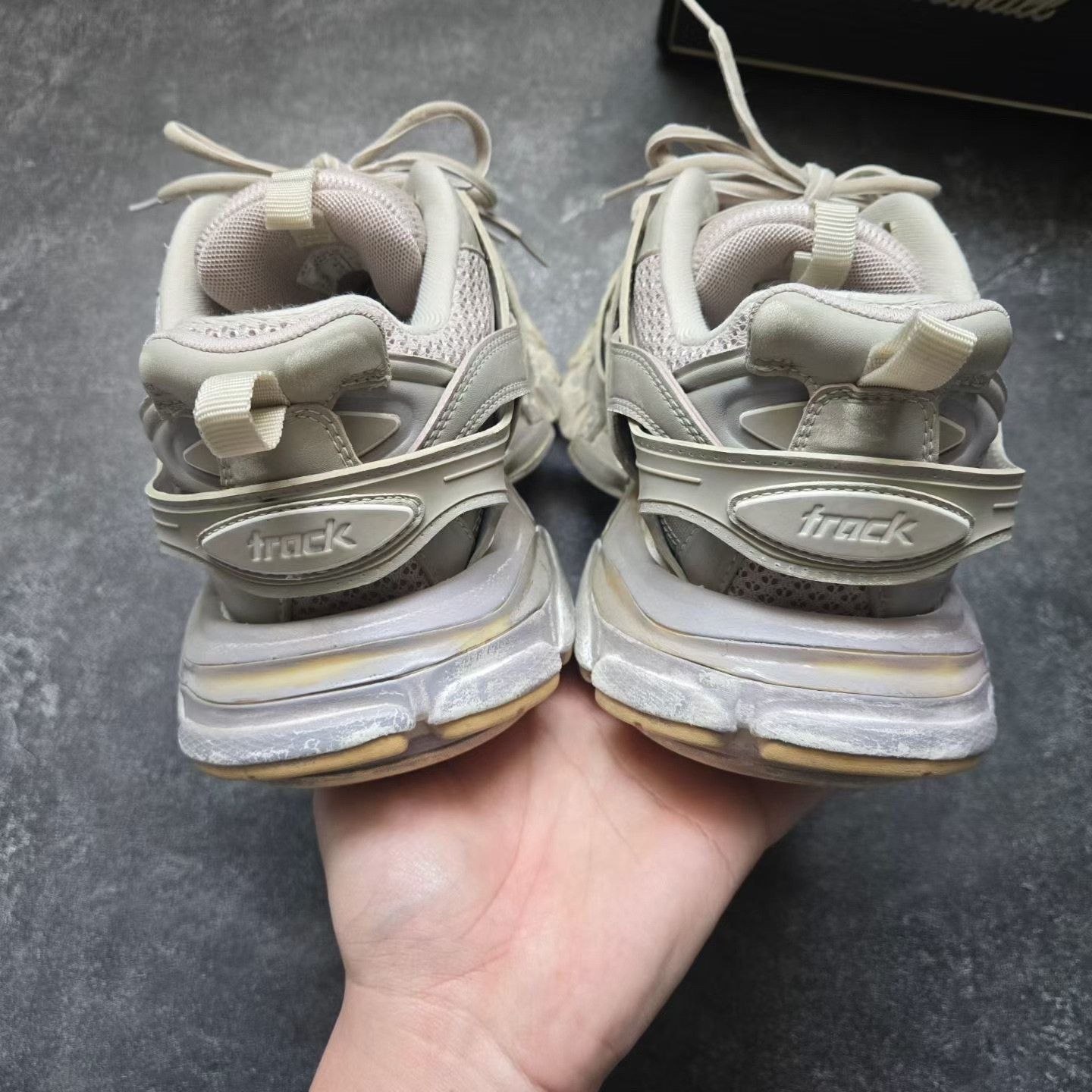 Balenciaga Balenciaga Distressed White Lowtop Sneakers 41 Men Size US 8.5 / EU 41-42 - 3 Thumbnail