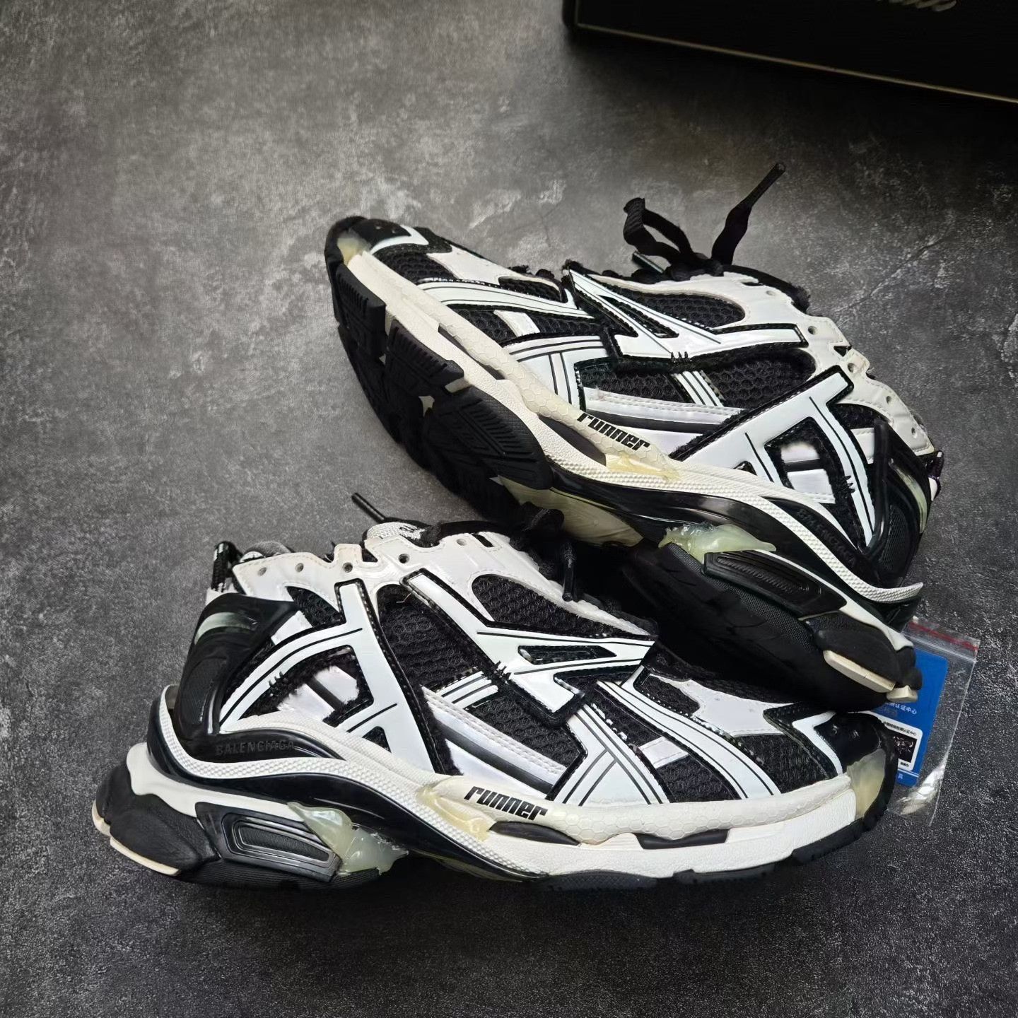 Balenciaga Balenciaga Running Black Lowtop Sneakers 40 Men Size US 7.5 / EU 40-41 - 8 Thumbnail