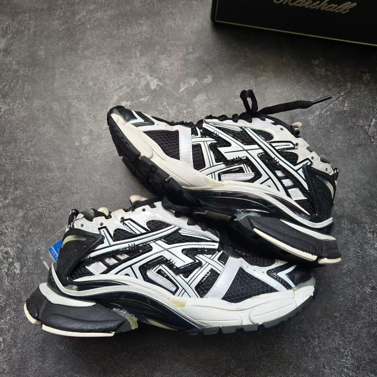 Balenciaga Balenciaga Running Black Lowtop Sneakers 40 Men Size US 7.5 / EU 40-41 - 9 Thumbnail