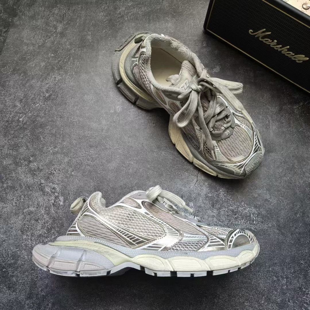 Balenciaga Balenciaga Beige Lowtop Sneakers XXXL Women Size US 8 / IT 38 - 6 Thumbnail