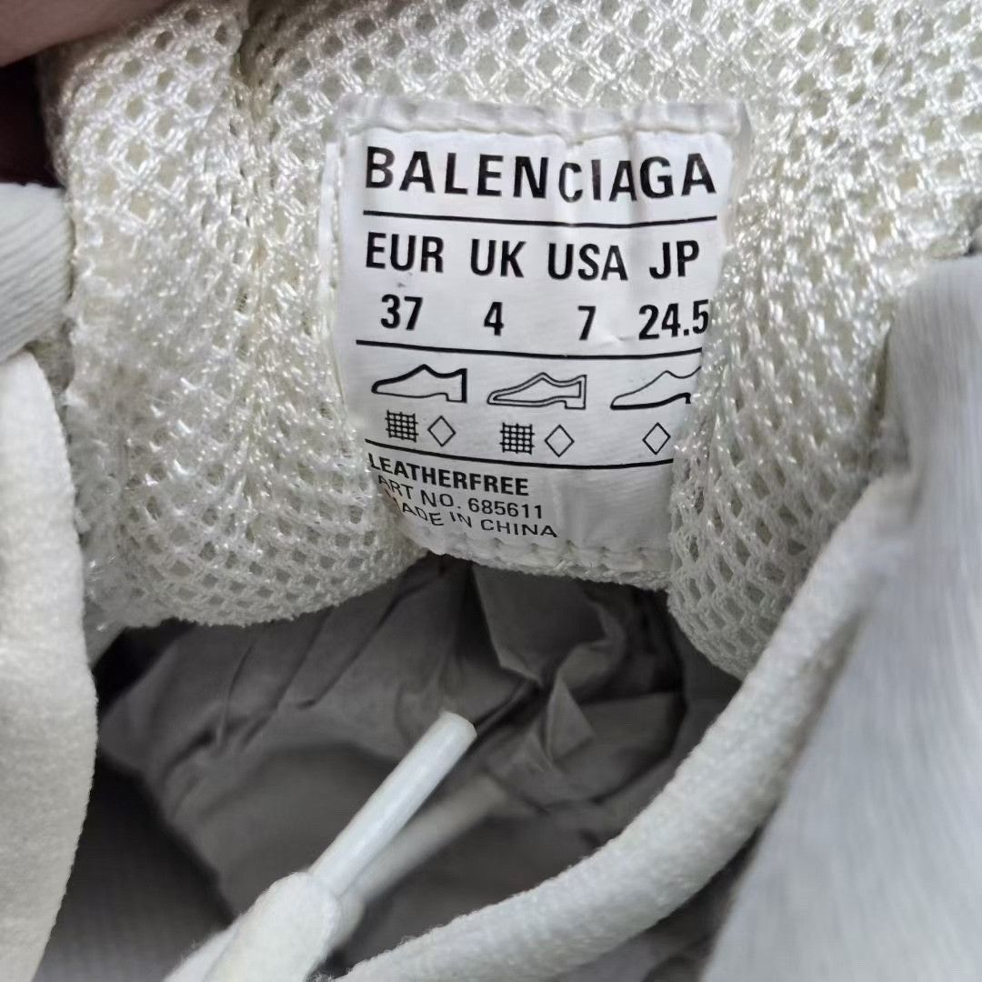 Balenciaga Balenciaga Black Lowtop Sneakers 37 Women Size US 6.5 / IT 36.5 - 4 Thumbnail