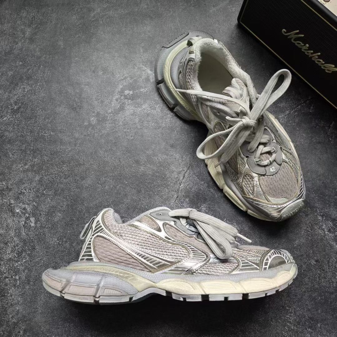 Balenciaga Balenciaga Beige Lowtop Sneakers XXXL Men Size US 10 / EU 43 - 6 Thumbnail