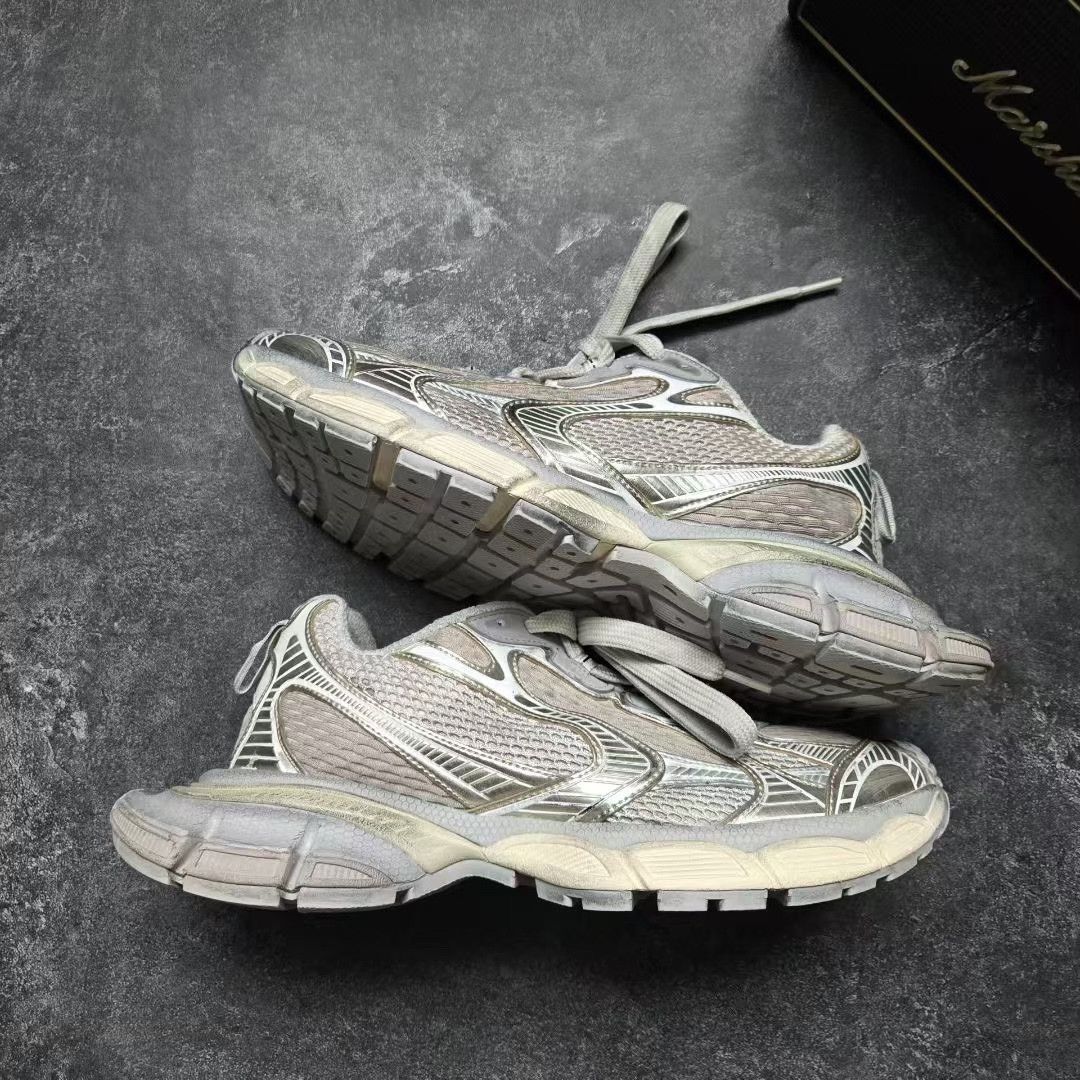 Balenciaga Balenciaga Beige Lowtop Sneakers XXXL Men Size US 10 / EU 43 - 8 Thumbnail