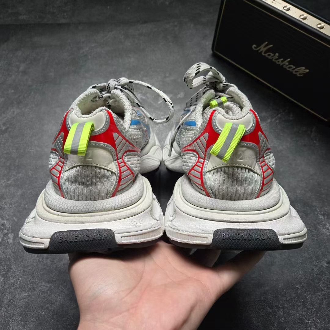 Balenciaga Balenciaga Rainbow Multi Lowtop Sneakers XXXL Men Size US 10 / EU 43 - 3 Thumbnail